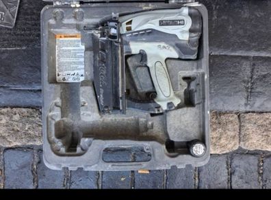 Hitachi nailgun