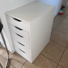 storage drawers