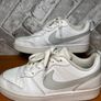 Nike Court Borough Ladies Leather Trainers UK5.5 EUR38.5 All White Image 4