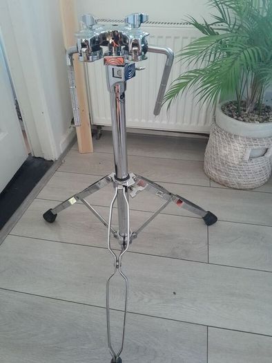 drum hardware
