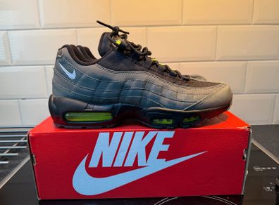 Nike Air Max 95 - Uk10.5