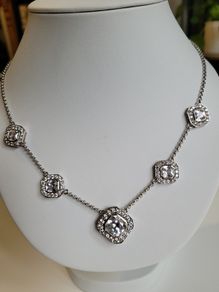 Women's Silver Corona Necklace