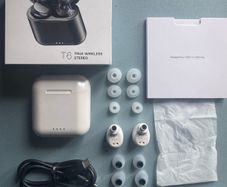 Wireless earbuds - new