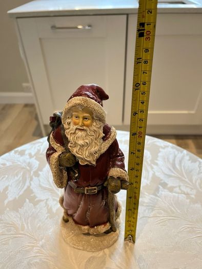 Christmas items 10.00 each or lot for 50.00