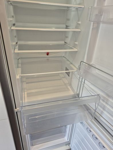 Integrated Fridge Freezer