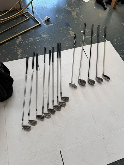 set golf clubs