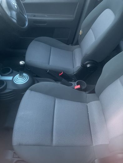 2005 Mitsubishi Colt