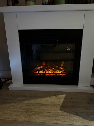 Electric Fire place and Surround