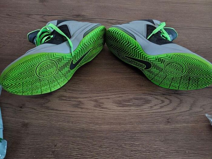 Nike Air Max body