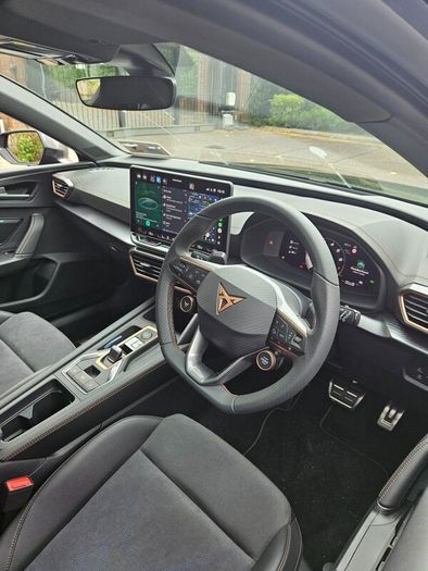 Cupra Leon VZ 300HP