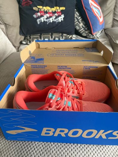 Brooks Adrenaline GTS ladies UK 6.5