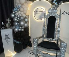Throne chair