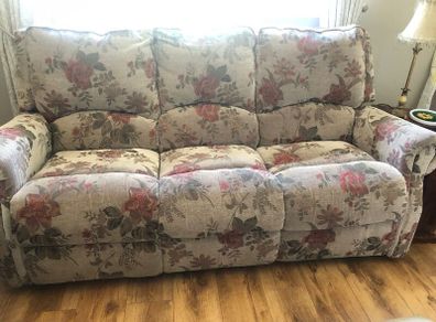 Reclining Furniture Set
