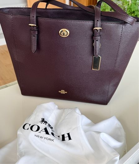 Coach bag burgundy