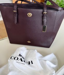 Coach bag burgundy