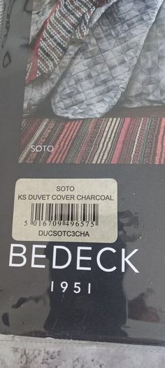Bedeck King Size duvet cover and 2  Pillowcases and 1 Pair of 90x90 curtains