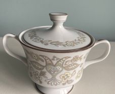 Sango garden song  Japanese china small lidded  dish or sugar bowl