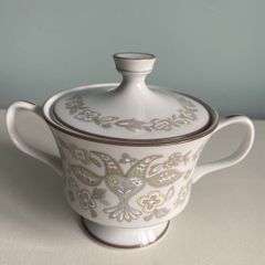 Sango garden song  Japanese china small lidded  dish or sugar bowl