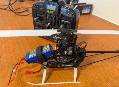 Radio control RC blade 200srx helicopter