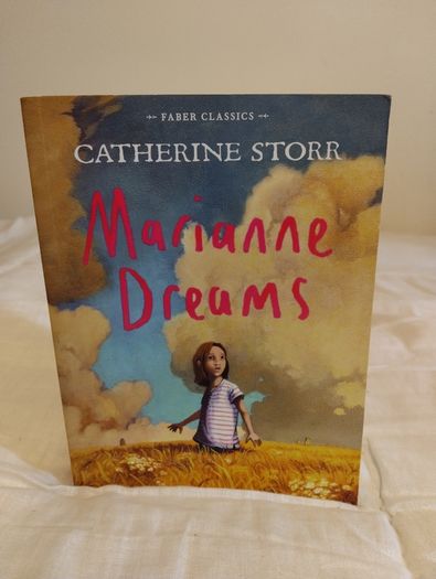 Marianne dreams Classic storybook by Catherine Storr