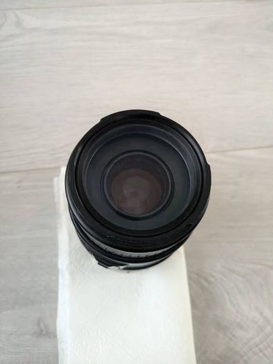 Sigma 70-300mm F4-5.6 DL Macro Telephoto Zoom Lens  70-300mm