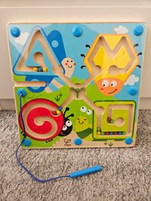 Educational Magnetic Maze toy