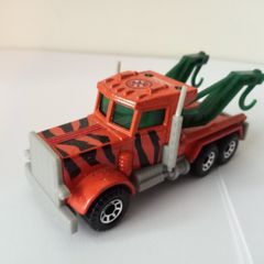 1981 Matchbox Peterbilt Double Boom Tow Truck