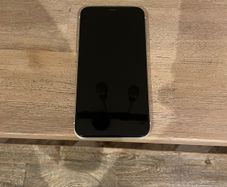 iPhone 11 64gb White
