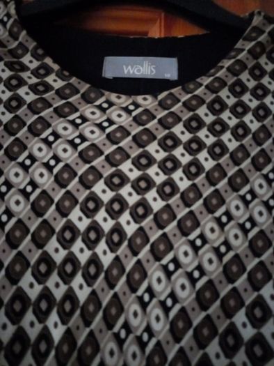 Wallis dress
