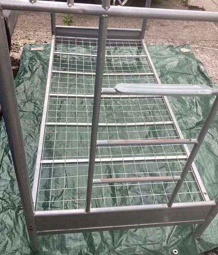 Single Metal bed Frame in good condition for Free Take away