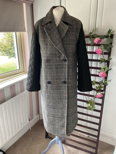 coat byoung herringbone double breast coat (36) oversized 10/12