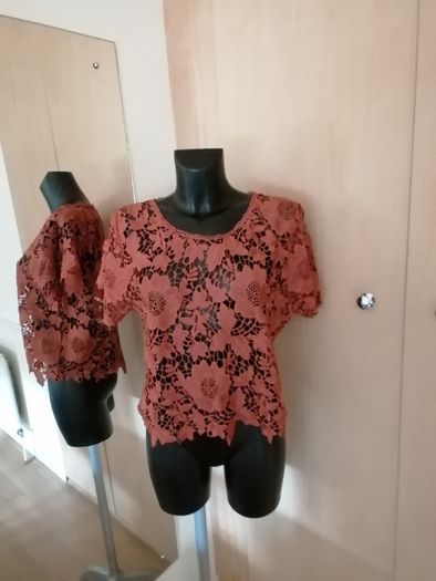 Women's Top Nwot Size 14 REDUCED