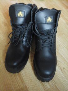 Ambler brand new Safety boots