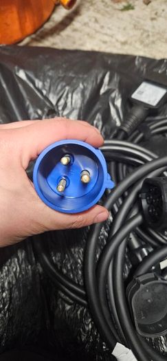 7 kV Brand New Original Audi etron Charging Cable portable EV Charger