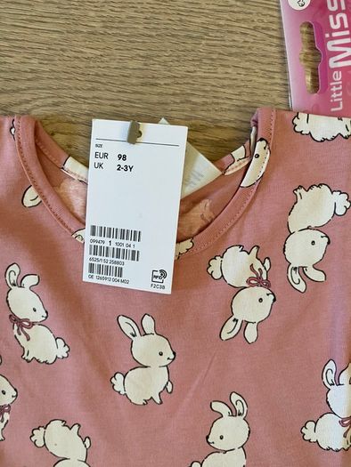 Girls dresses, Frozen pyjamas and hair clips