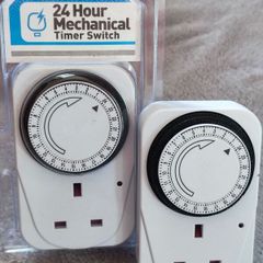 2x STATUS 24 Hour Mechanical Timer Switch Plugs