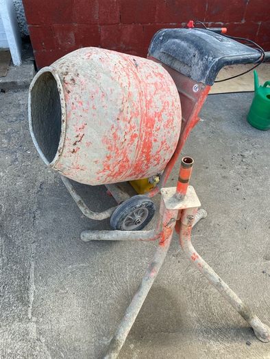 cement mixer
