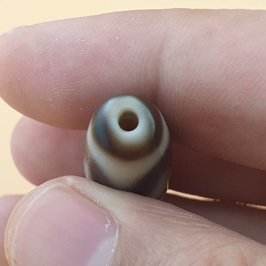 Vintage Himalayan Tibetan Zigzag Pattern Agate Dzi Bead Amulet