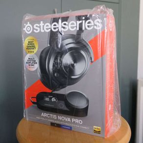 SteelSeries Arctis Nova Pro (Wired)