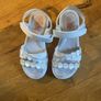girls sandals white with hearts Image 3