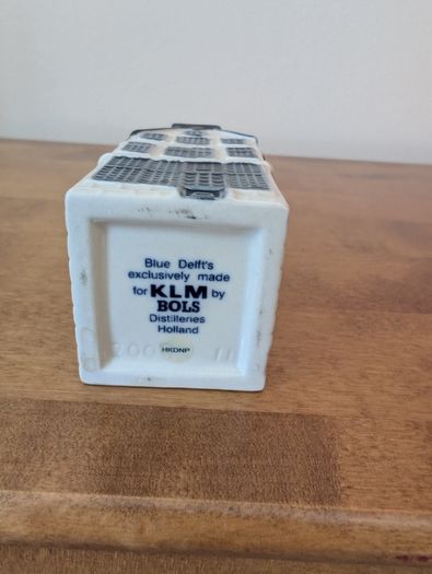 KLM house no.11