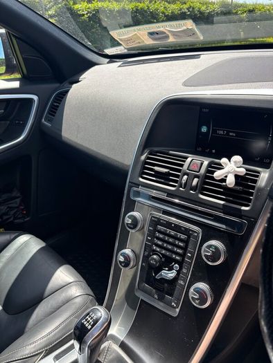 Volvo XC 60 R Design