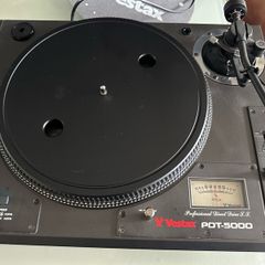 Vestax PDT-5000 Direct drive turntables.