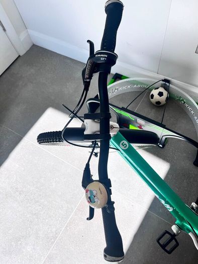 Kids woom 5 bike