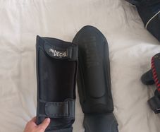 Thai boxing shin pads