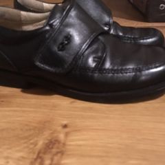 boys shoes