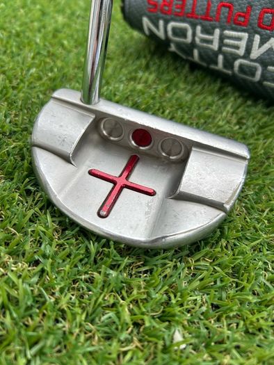 Scotty Cameron Select Roundback