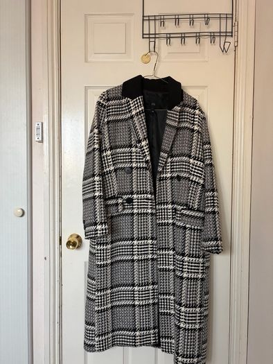 Black and White 90s Style Checkered Long Coat with Shoulder pads
