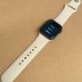 Apple Watch SE GPS . LTE - 40mm Black Aluminium Case with Sport Band. Image 3