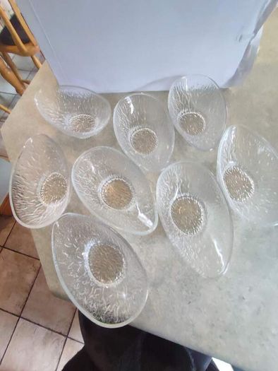 2 Set of Four Vintage Italian Rayware Retro Avocado Dishes